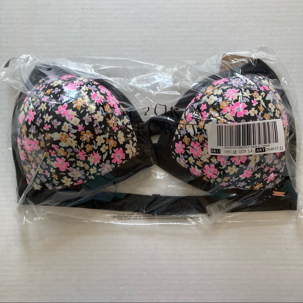 Victoria's Secret PINK Black Ditsy Floral Push-up Triangle Bikini Top - Picture 8 of 9